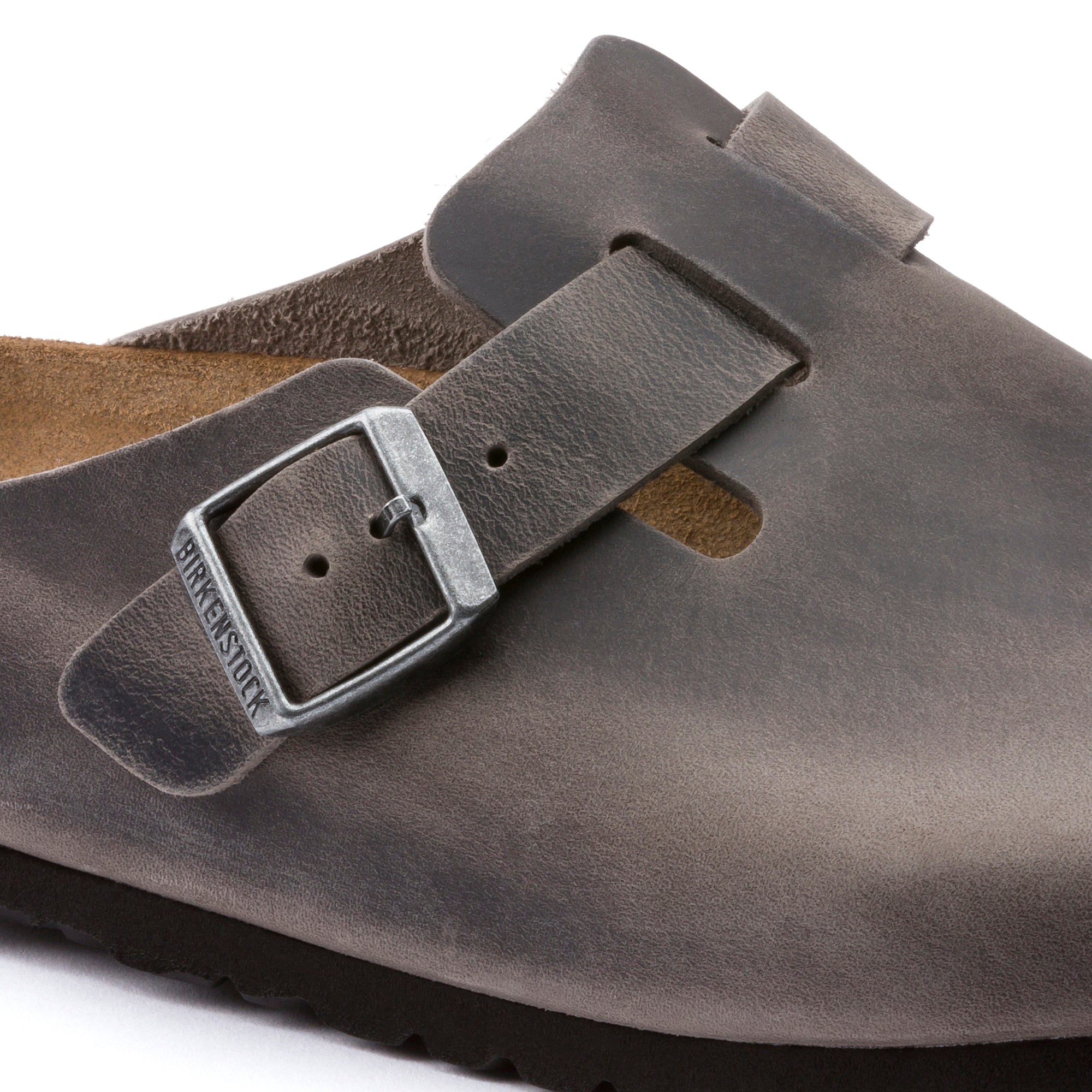 Boston SFB Iron Oiled Leather Regular