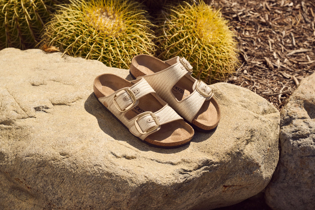 Arizona Big Buckle Raffia Naturel Leather Narrow