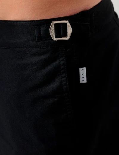 Riviera Black