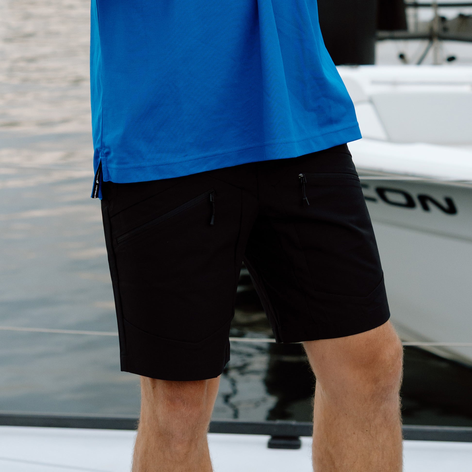 Signature Shorts - Black