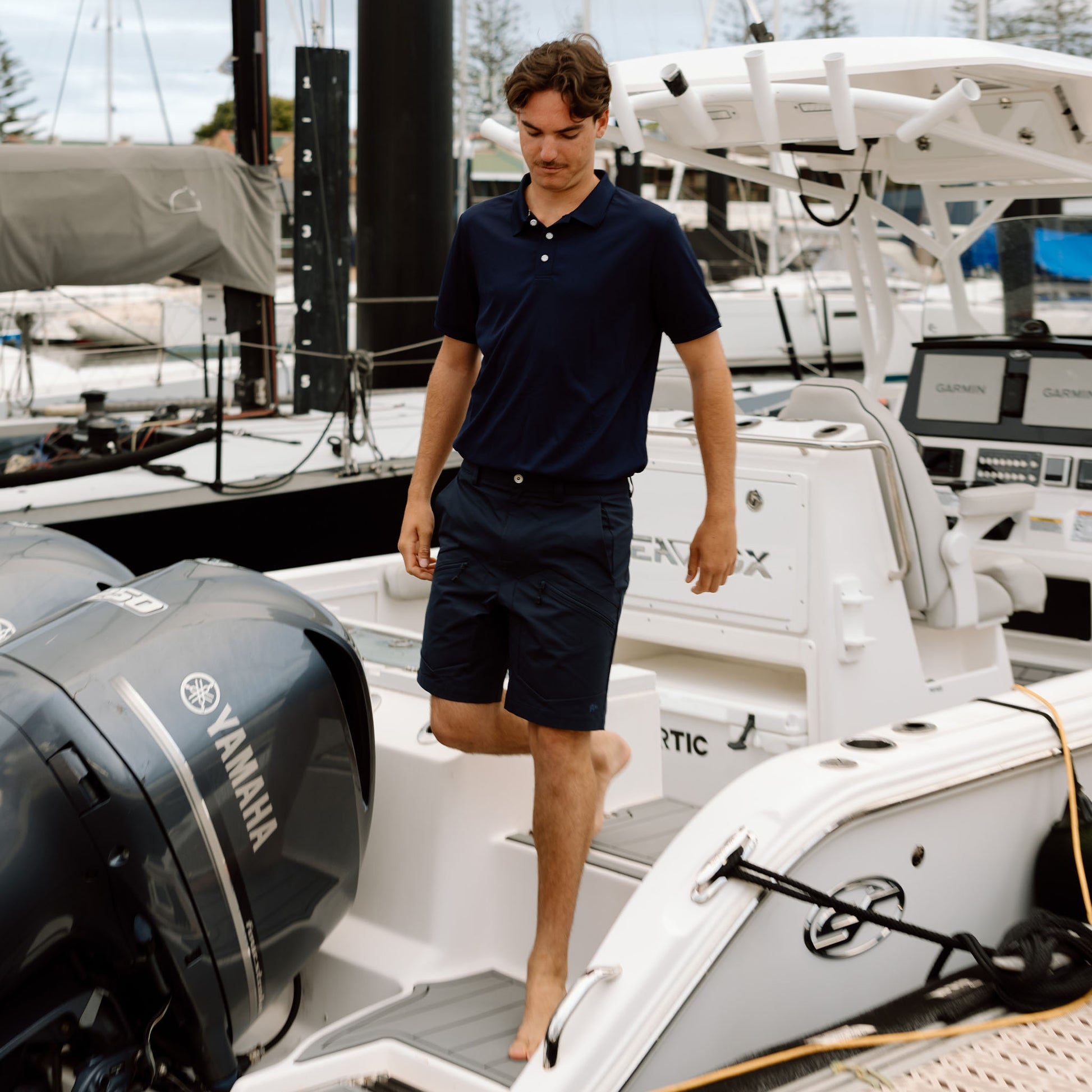 Signature Shorts - Navy
