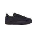 Low Top Sneakers - Black